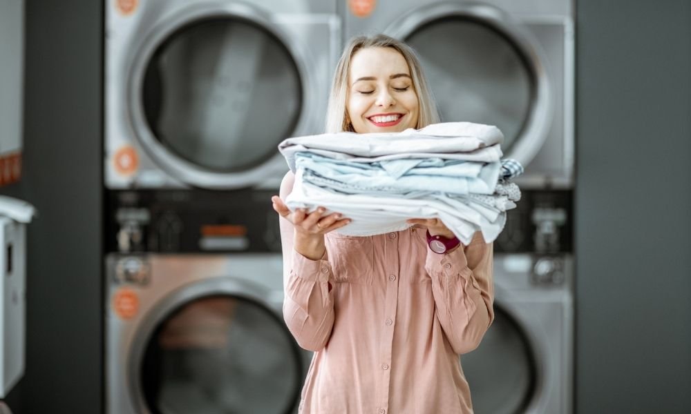 How to Partner with Nearby Businesses to Cross-Promote Your Laundromat